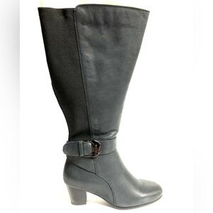 David Tate Women's Bonita, Black Zip Boots, Size 7M